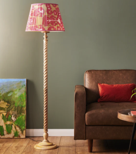 floor lamp